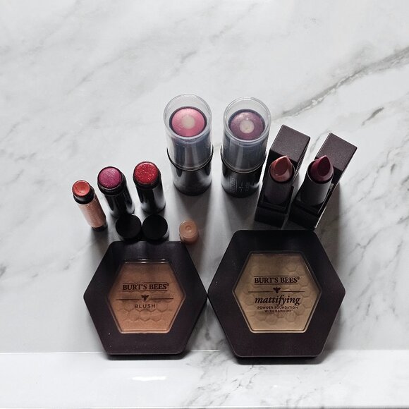 Burt's Bees Lot-All Aglow-Lipstick-Blush-Powder-Balm - Picture 1 of 7